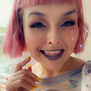 Meet your Posher, Allieee